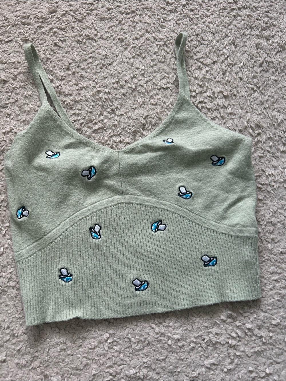 Tops - Picture 2 of 2